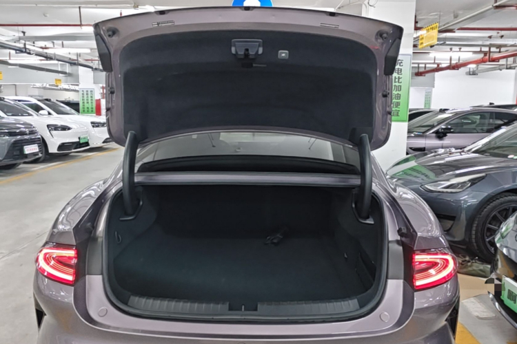 MI SU7 2024 car image #19