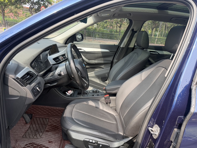 BMW X1 2017 #6 BMW X1 2017 car image #6