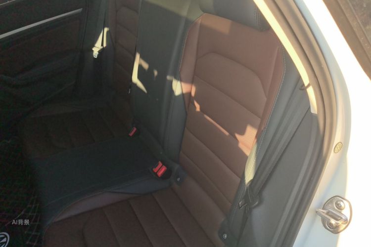 Volkswagen Lavida 2019 صورة سيارة #19