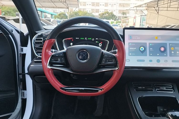 BYD Han 2021 car image #11