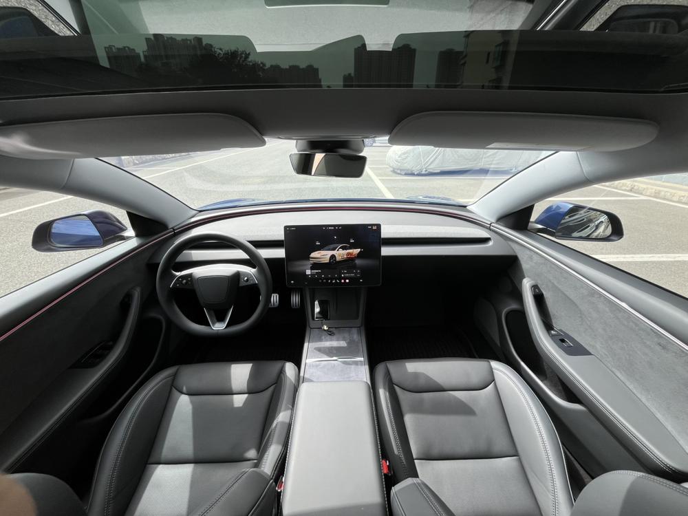 Tesla Model 3 2025 #12 Tesla Model 3 2025 car image #12