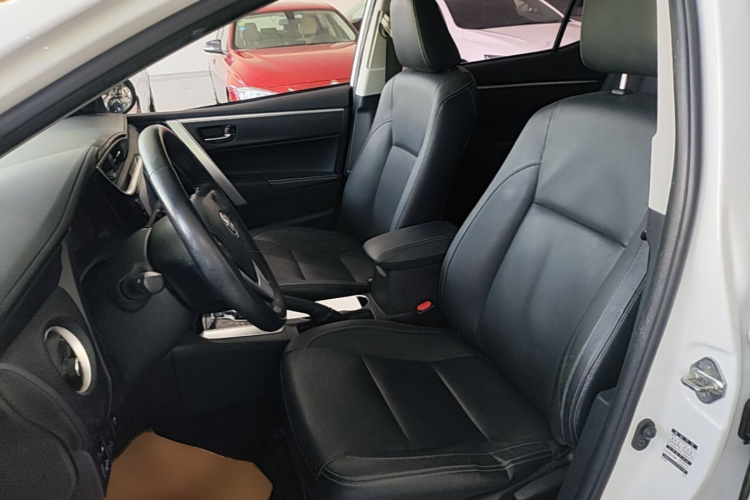 Toyota Corolla 2017 #15 Toyota Corolla 2017 car image #15
