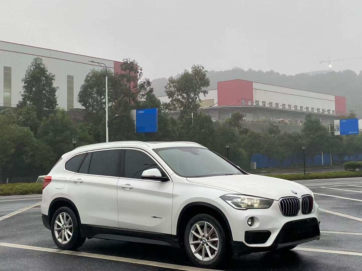 BMW X1 2017 immagine di auto #3