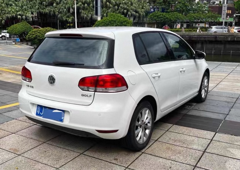 Volkswagen Golf 2011 #6 Volkswagen Golf 2011 car image #6