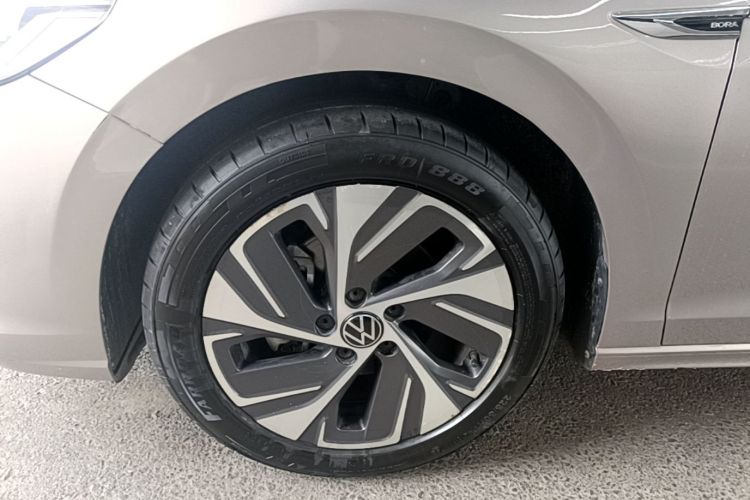 Volkswagen Bora 2024 car image #9