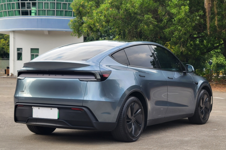 Tesla Model Y 2025 #8 Tesla Model Y 2025 imagem de carro #8