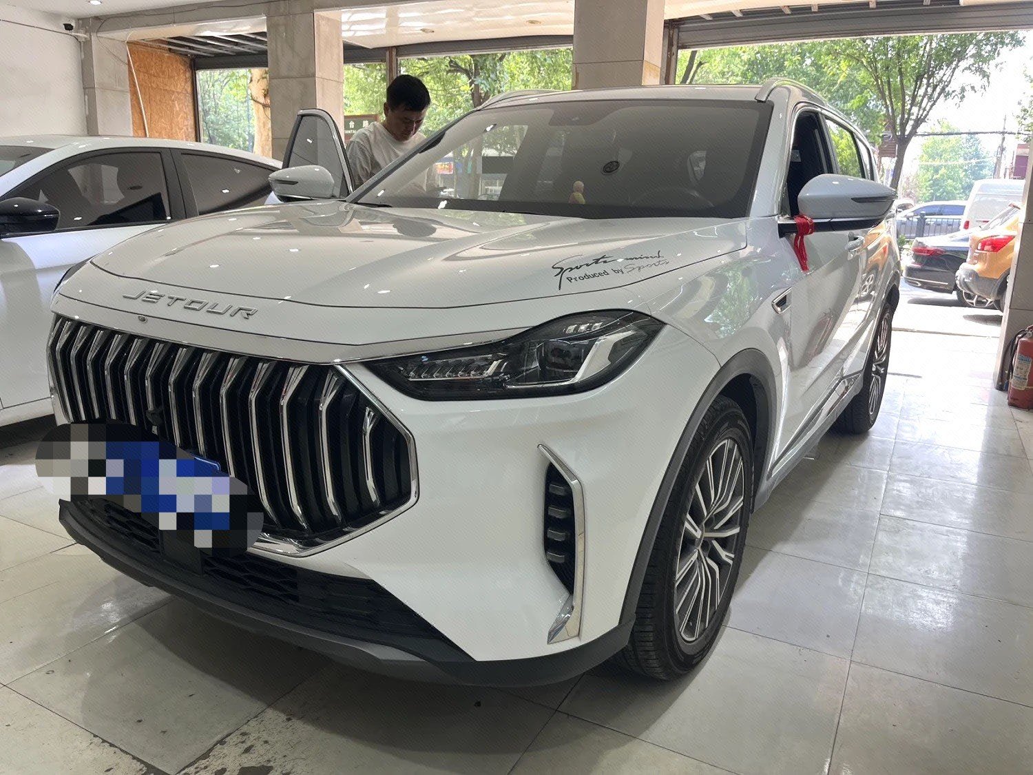 Jetour X70 PLUS 2024 car image 