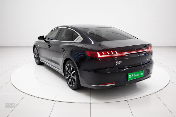 BYD Han 2021 #5 BYD Han 2021 car image #5