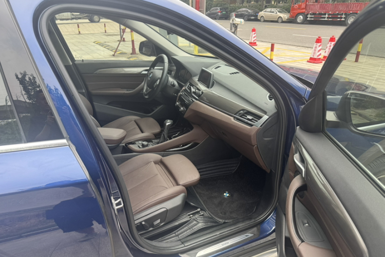 BMW X1 2018 car image #15
