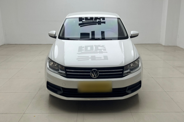 Volkswagen Santana 2019 car image #3