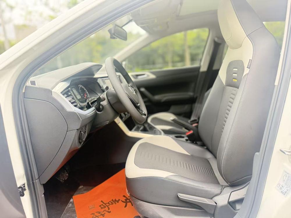 Volkswagen Polo 2019 car image #10