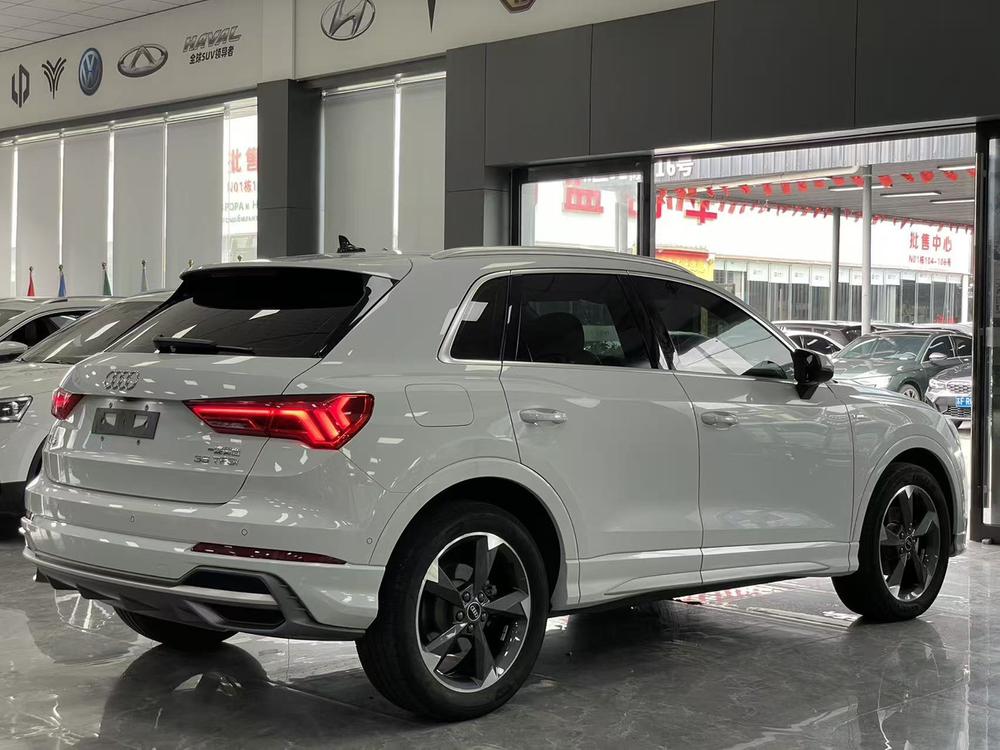 Audi Q3 2022 #6 Audi Q3 2022 car image #6