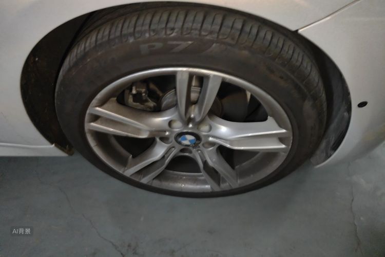 BMW 3 Series 2019 car image #9