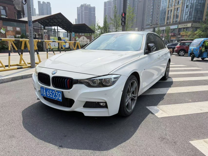 BMW 3 Series 2018 car image 