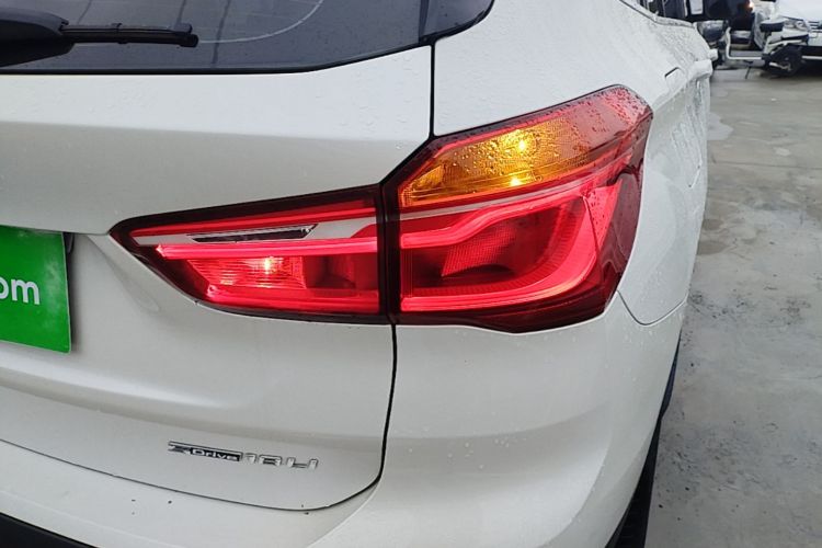 BMW X1 2019 car image #8