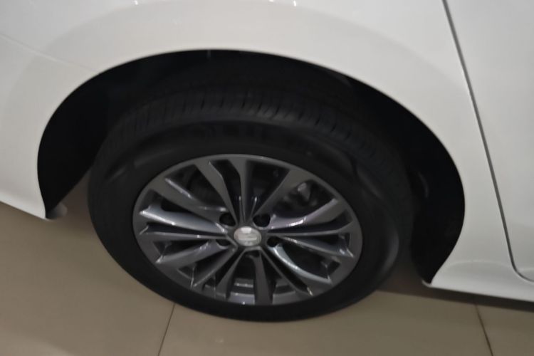 MG 5 2026 #4 MG 5 2026 imagen de coche #4