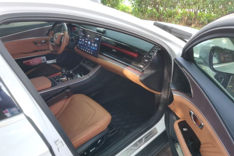 BYD Han 2022 car image #30