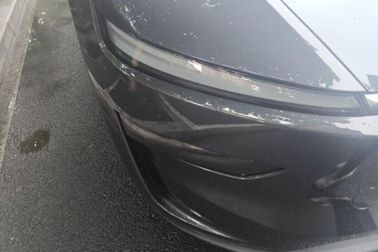 Tesla Model Y 2025 car image #8