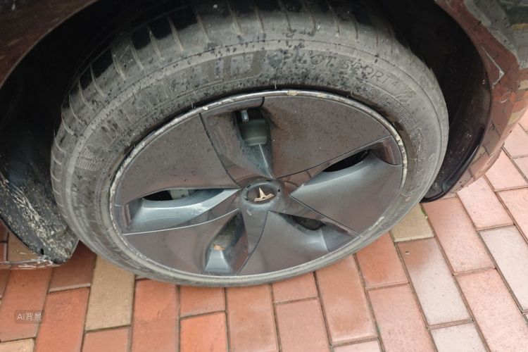 Tesla Model 3 2020 car image #9
