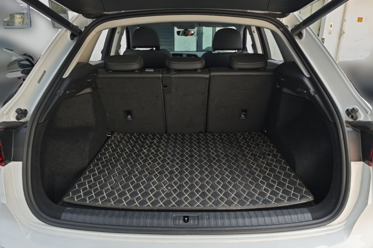 Audi Q3 2022 car image #21