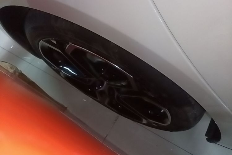 MI SU7 2024 car image #10