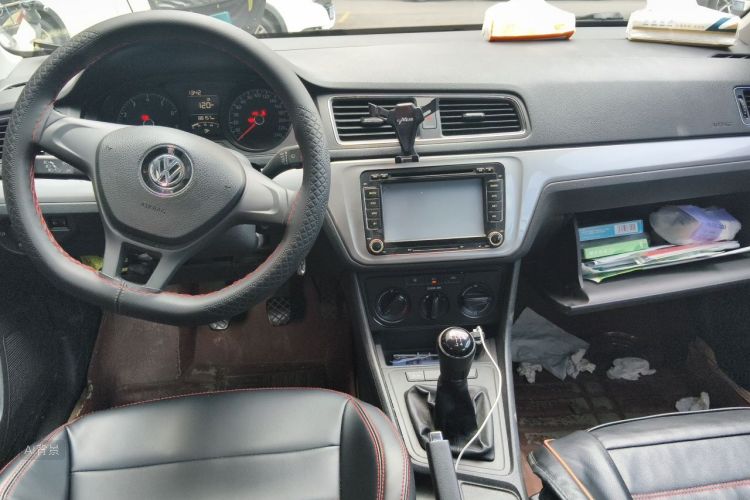 Volkswagen Lavida 2015 car image #11