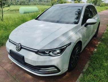 Volkswagen Golf 2022 car image 
