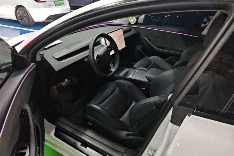 Tesla Model 3 2024 #12 Tesla Model 3 2024 car image #12