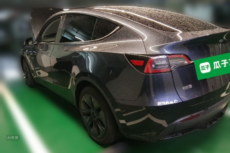 Tesla Model Y 2024 car image #5