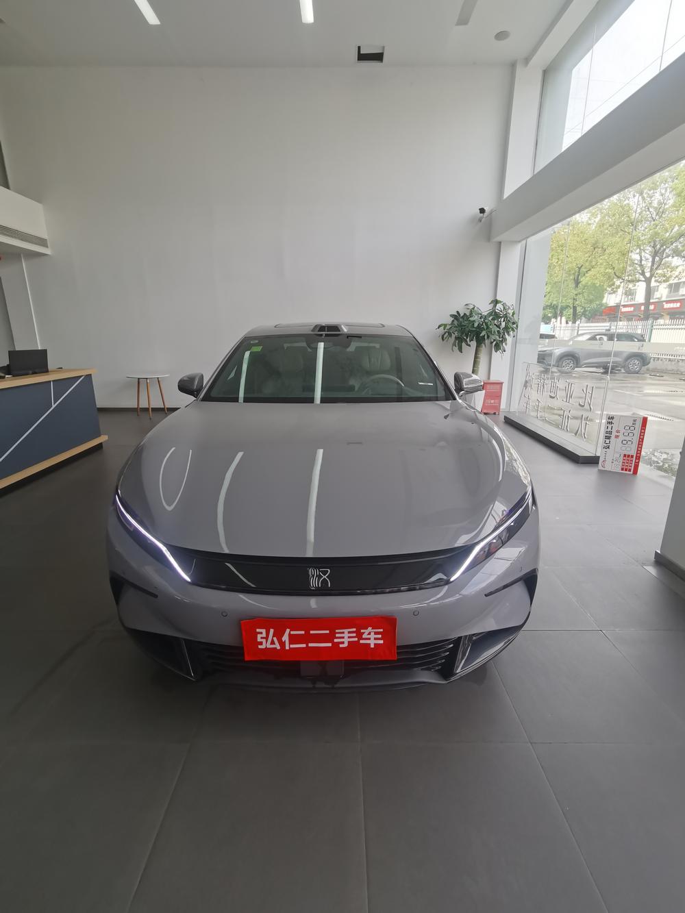 BYD Han 2025 car image #2