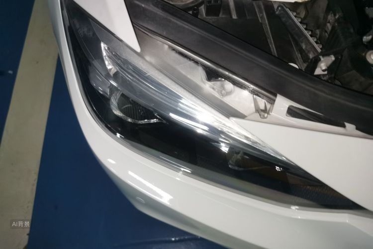 BMW 3 Series 2019 car image #8
