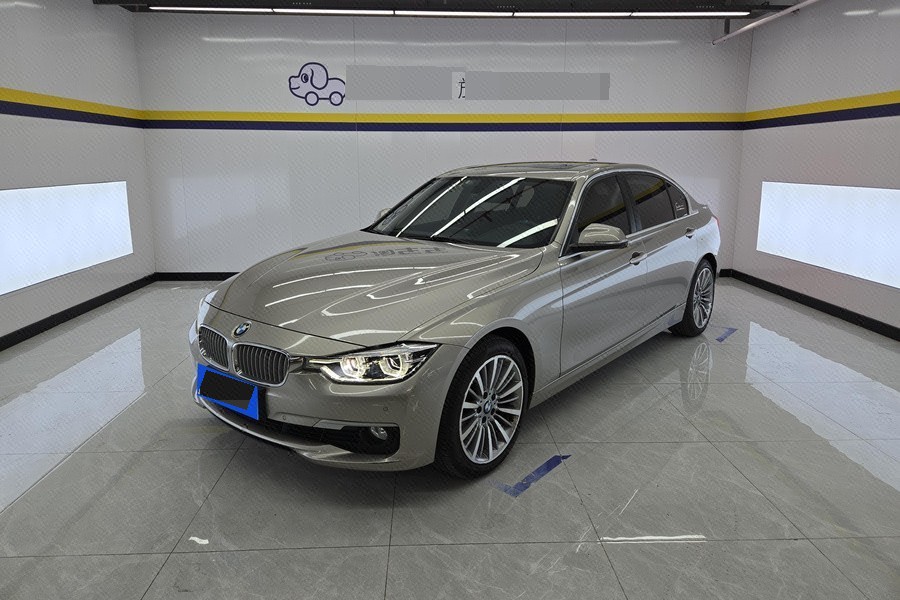 BMW 3 Series 2019 BMW 3 Series 2019 car image