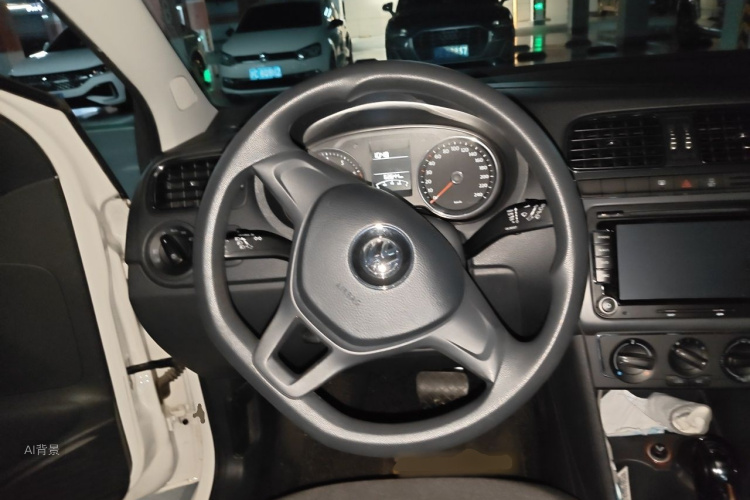 Volkswagen Polo 2015 #12 Volkswagen Polo 2015 car image #12