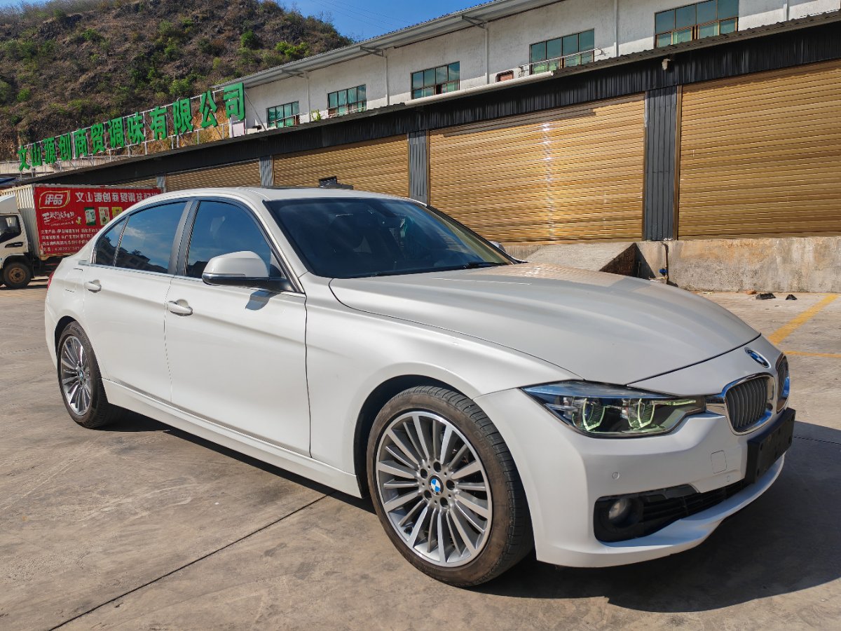 BMW 3 Series 2019 car image #3