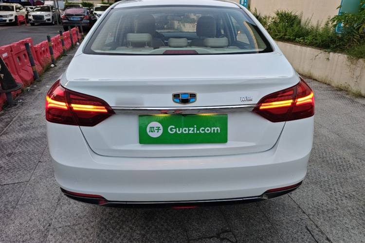 GEELY Emgrand 2019 #6 GEELY Emgrand 2019 car image #6