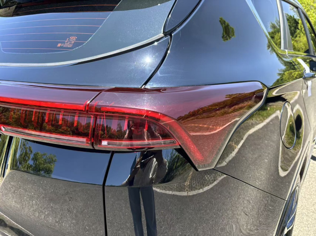 Jetour X70 PLUS 2023 car image #12