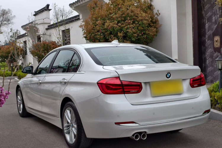 BMW 3 Series 2017 #5 BMW 3 Series 2017 car image #5