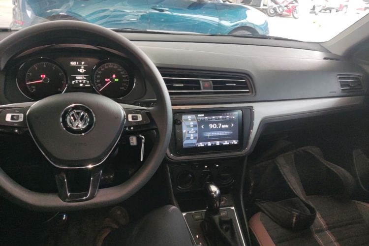 Volkswagen Lavida 2021 #10 Volkswagen Lavida 2021 car image #10