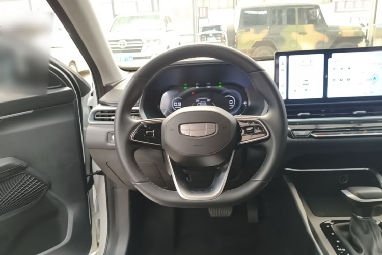 GEELY Emgrand 2024 #15 GEELY Emgrand 2024 car image #15