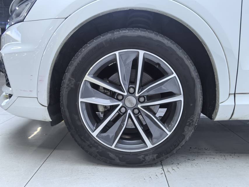 Audi Q3 2018 #3 Audi Q3 2018 car image #3