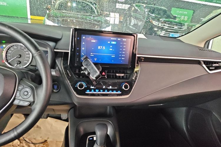 Toyota Corolla 2021 car image #18