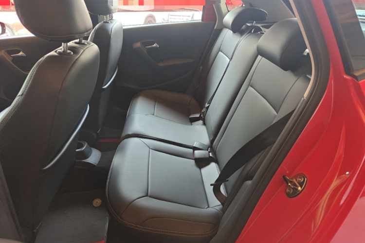 Volkswagen Polo 2017 #17 Volkswagen Polo 2017 car image #17
