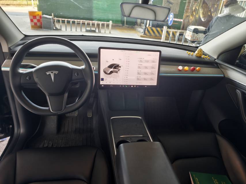 Tesla Model Y 2024 #3 Tesla Model Y 2024 immagine di auto #3