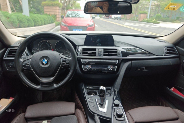 BMW 3 Series 2018 #11 BMW 3 Series 2018 car image #11