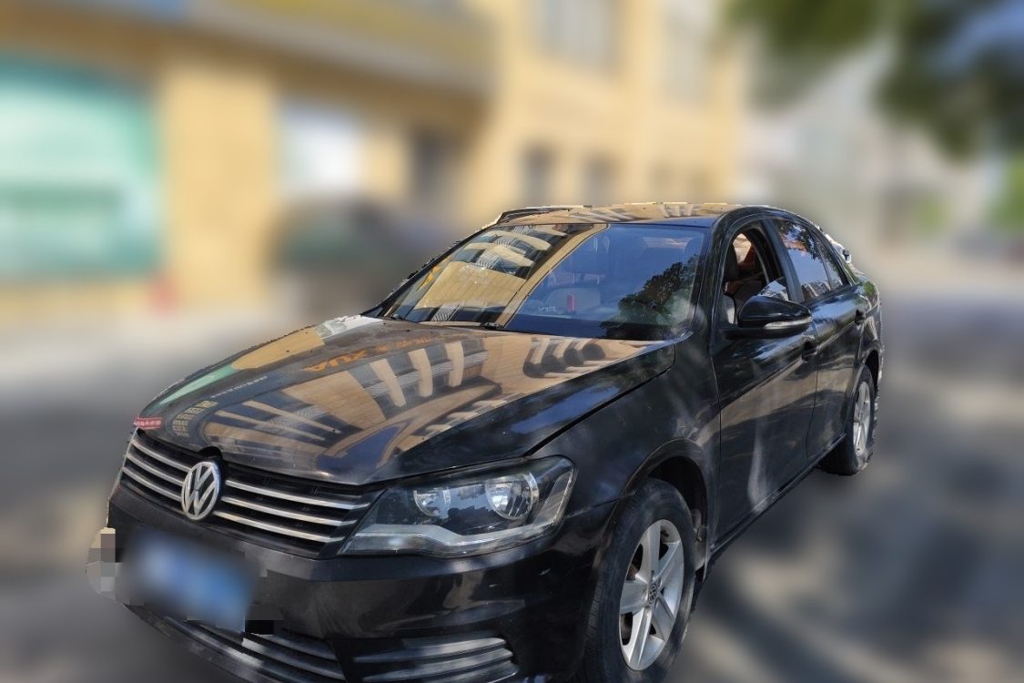 Volkswagen Bora 2013 Volkswagen Bora 2013 imagen de coche