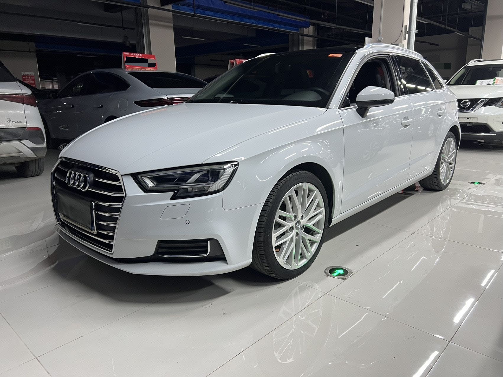 Audi A3 2019 car image 