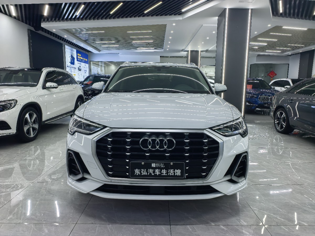 Audi Q3 2021 #2 Audi Q3 2021 car image #2