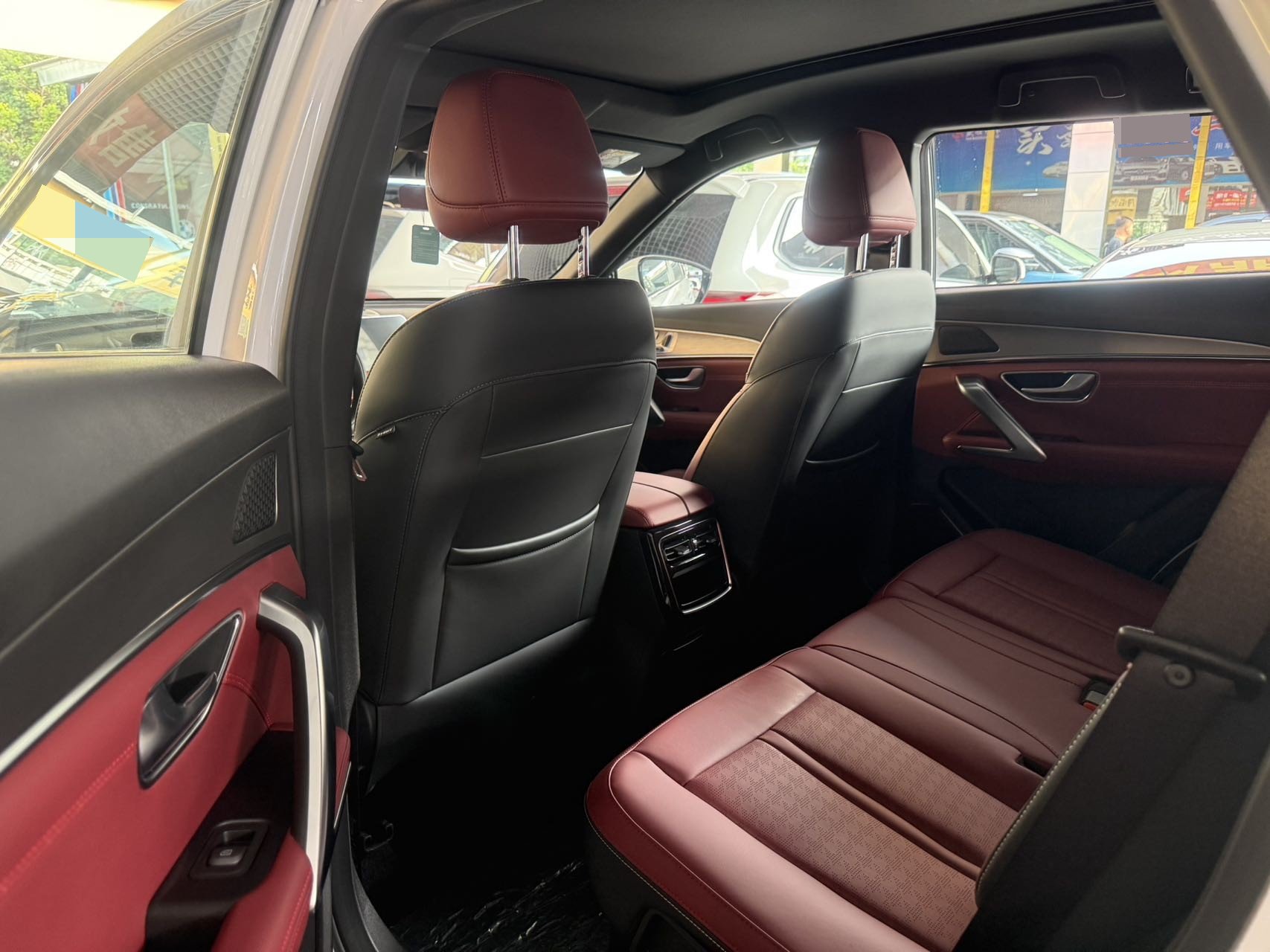 Jetour X70 PLUS 2026 image de voiture #3