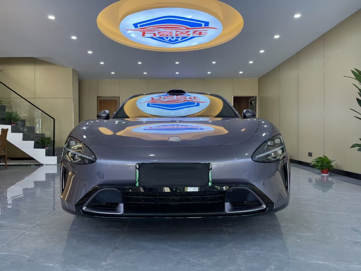 MI SU7 2025 immagine di auto #2