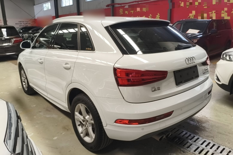 Audi Q3 2017 #5 Audi Q3 2017 car image #5